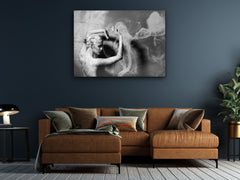 ・"Woman with Dreamy Smoke"・Glass Wall Art