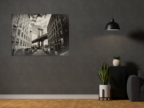 ・"Manhattan Bridge and Brooklyn Skyline"・Glass Wall Art