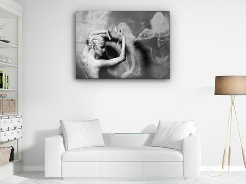 ・"Woman with Dreamy Smoke"・Glass Wall Art