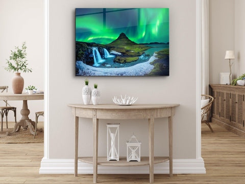 ・"Mount Kirkjufell"・Glass Wall Art - Wonders Of Wall
