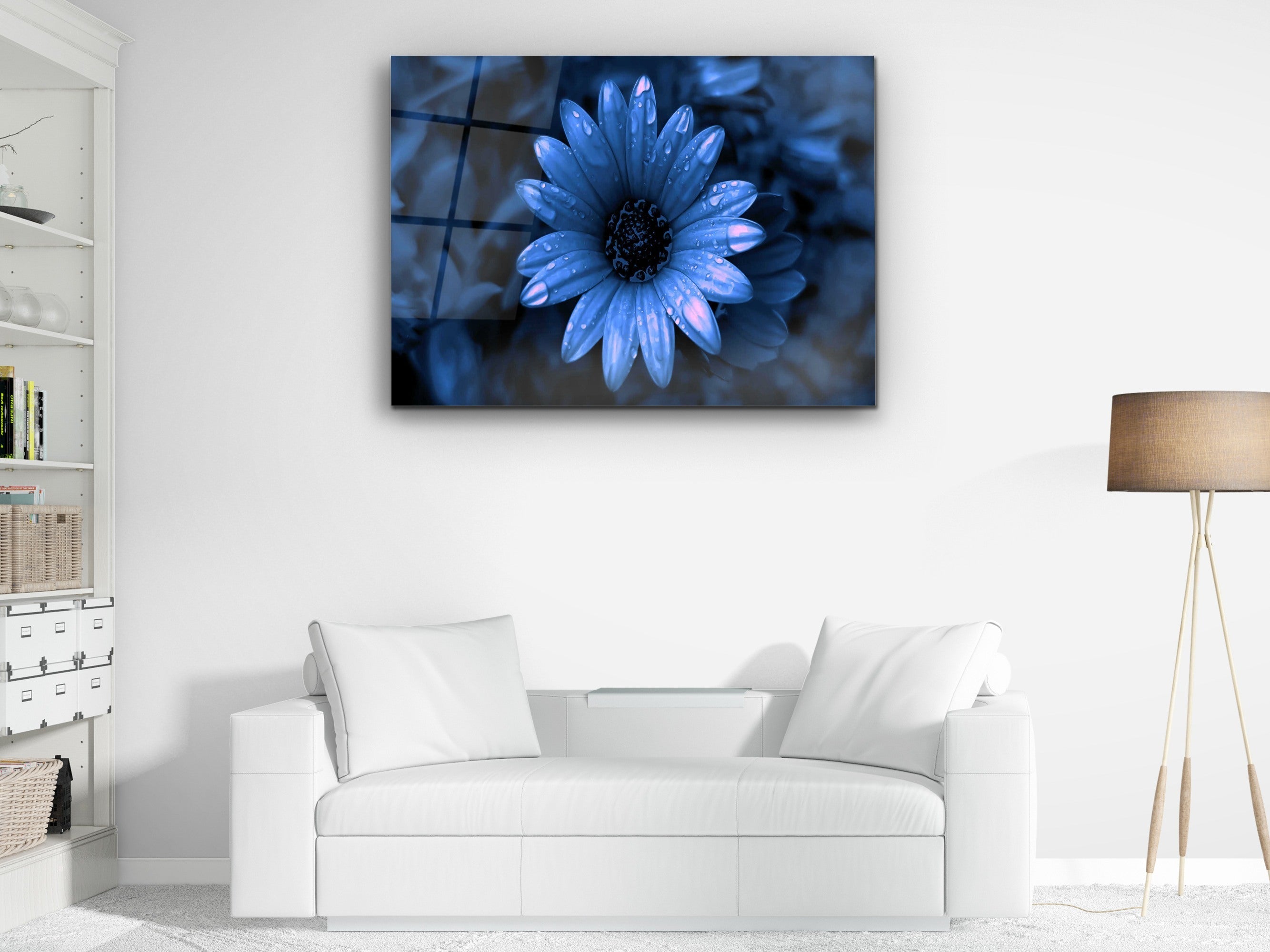 ・"Sprits on Blue Daisy"・Glass Wall Art