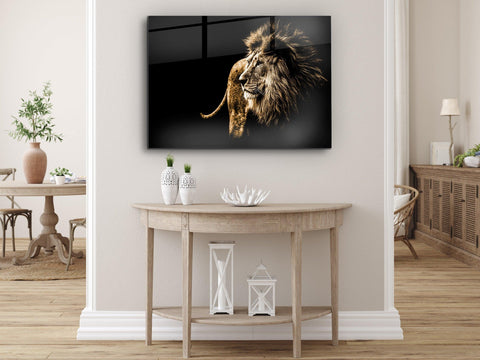 ・"The Lion is ready to hunt"・Glass Wall Art - Wonders Of Wall